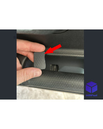 Заглушка в карту двери Toyota FJ Cruiser