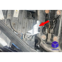 Кронштейн кріплення фар BMW F30, BMW F31 (пара)