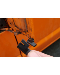 Держатель дверцы топливного бака VW Transporter