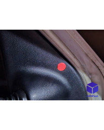 Заглушка винта обивки двери Ford Fiesta MK4