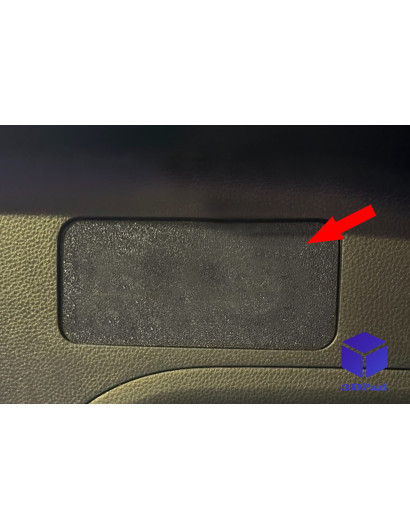 Заглушка прикурювача в багажнику Toyota RAV4