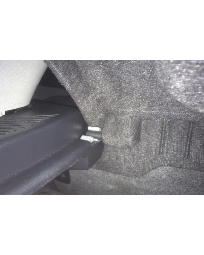 Крепление полки багажника Fiat Stilo